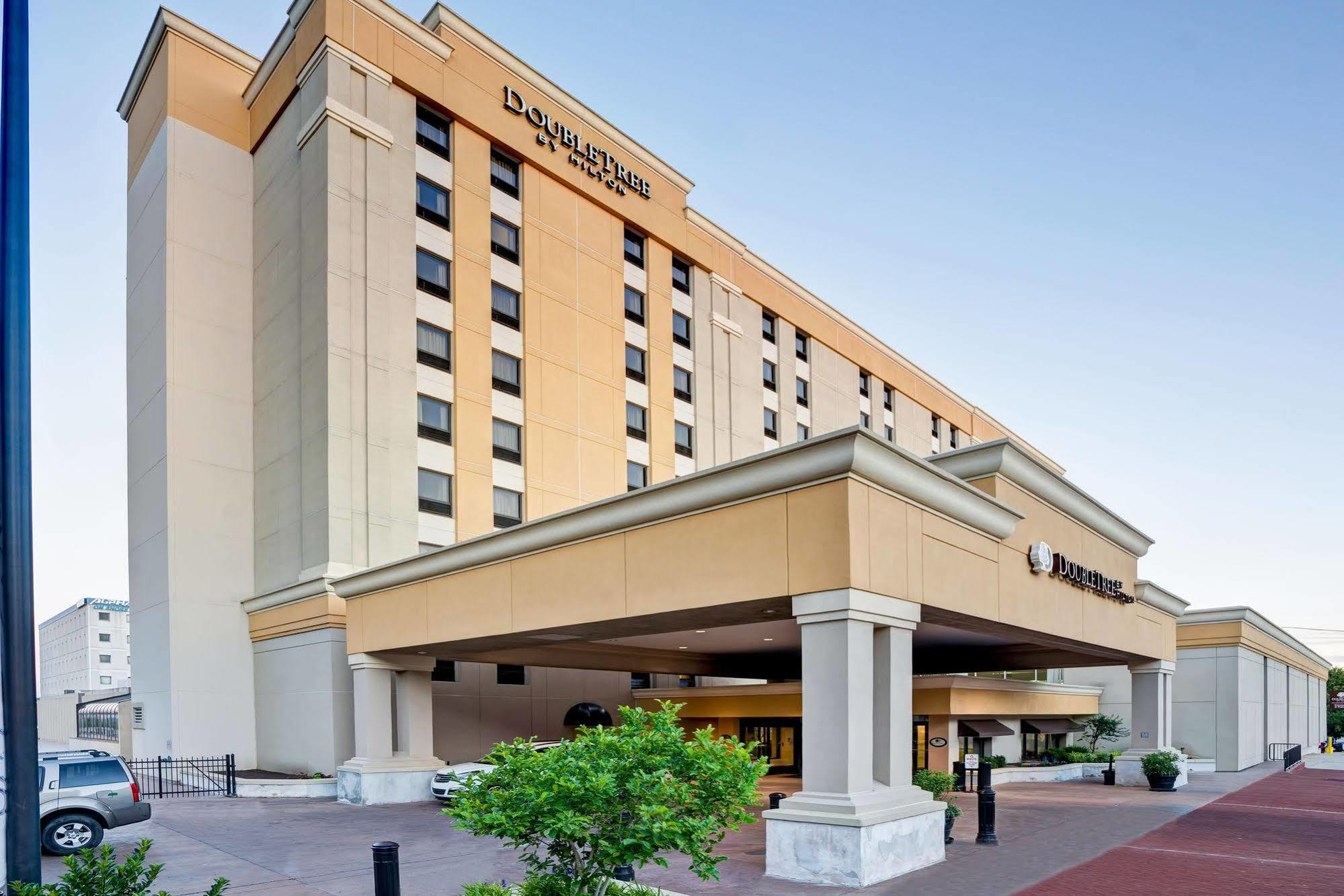 Doubletree By Hilton Downtown Wilmington - Legal District Exterior photo